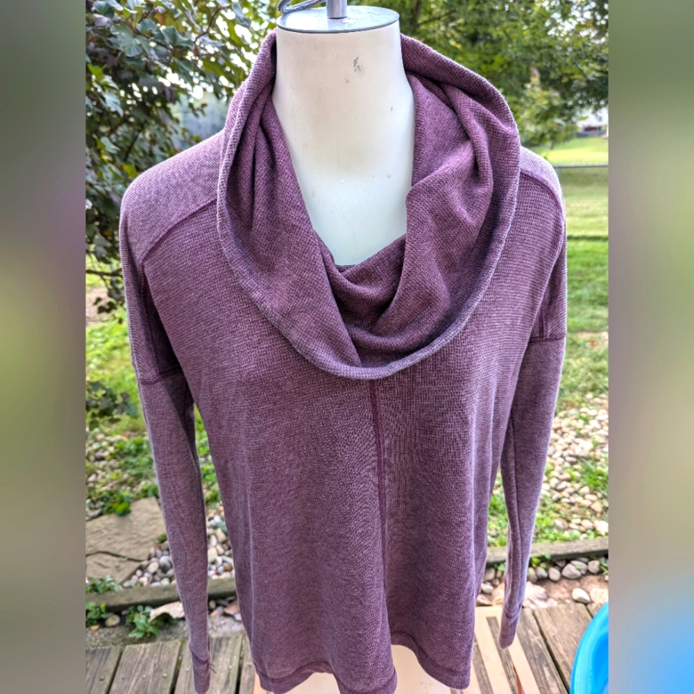 Woman's Azur washed purple cowl neck thermal Ctn poly loose active top Sz XS-Sm